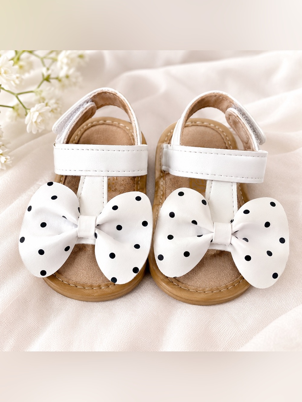 NWT Baby Girls White Black Polka Dot Bow Sandals Size 1 Adjustable Strap